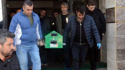 Kahramanmaraş'ta cinayet! Babasının boğazını keserek &ouml;ld&uuml;rd&uuml;