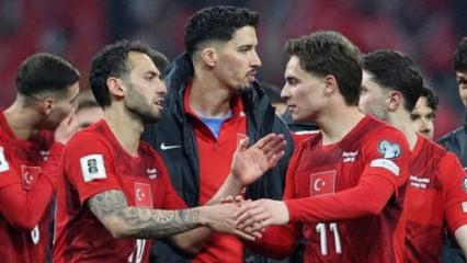 Kosova'da A Milli Takım'ın otelinin yakınında havai fişek atan 2 kişi g&ouml;zaltına alındı!