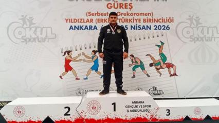 Manavgatlı g&uuml;reş&ccedil;i Umut Altay T&uuml;rkiye ikincisi oldu