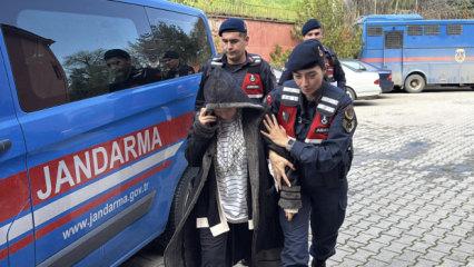 Tartıştığı kocasını başından vurarak &ouml;ld&uuml;rd&uuml;