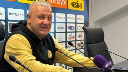 Mesut Bakkal: İnşallah hep beraber S&uuml;per Lig&rsquo;e &ccedil;ıkacağız