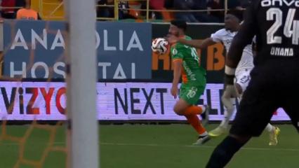 Alanya'da yoğun itiraz! Penaltı kararı VAR'la geldi