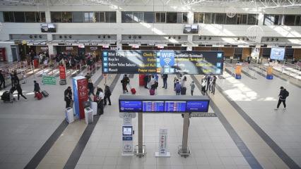 Antalya Havalimanı yılın ilk &ccedil;eyreğinde 3 milyondan fazla yolcuya hizmet verdi
