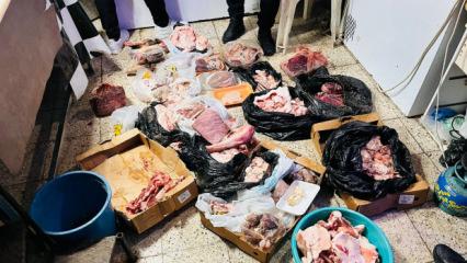 Antalya'da kasap d&uuml;kk&acirc;nında denetim! Mideler ağızlara geldi