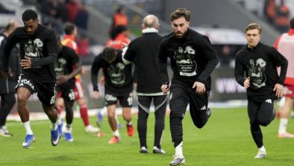 Beşiktaş&rsquo;tan Lucescu&rsquo;ya vefa: Dolmabah&ccedil;e'de duygusal anlar