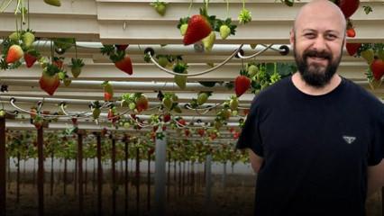 &Ccedil;ift&ccedil;iye ilham oldu! Almanya'da &ouml;ğrendi T&uuml;rkiye'de topraksız &uuml;retiyor