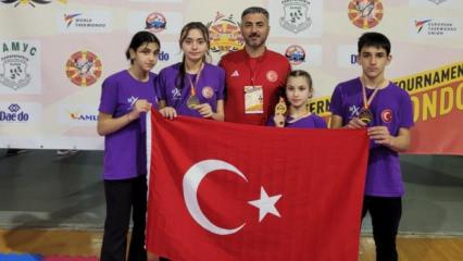 D&uuml;zceli gen&ccedil; taekwondocular Makedonya&rsquo;da tarih yazdı