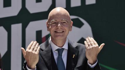 FIFA Başkanı Gianni Infantino 'T&uuml;rkiye' tezah&uuml;ratı yaptı! 'Tarih yazacaksınız'
