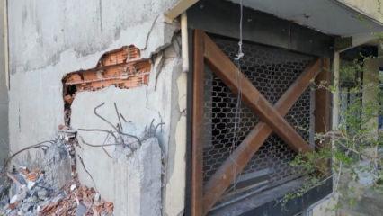 İBB yıkımında kolon patladı iddiası: Bina m&uuml;h&uuml;rlendi, 4 aile sokakta kaldı