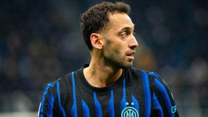 Hakan &Ccedil;alhanoğlu Galatasaraylıları &uuml;zd&uuml;!