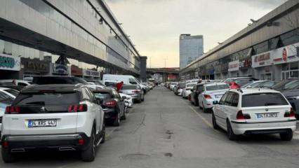 H&uuml;rm&uuml;z Boğazı otomobilde ikinci el ara&ccedil;ları da vurdu