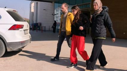 'Sevgili' kavgasında birbirini bı&ccedil;aklayan kızlardan biri tutuklandı