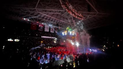 T&uuml;rk basketbolu Avrupa&rsquo;yı sallıyor: 5 kupada şampiyonluk ihtimali