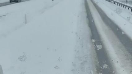 Yozgat&rsquo;ta karayolları ekipleri kar mesaisinde