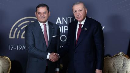 Dibeybe'den Antalya'da tarihi &ccedil;ağrı: Birleşik ordu i&ccedil;in T&uuml;rkiye'nin desteğini istiyoruz