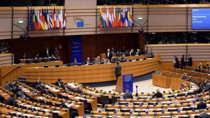 &Ccedil;ocuklar i&ccedil;in dijital kalkan! AB&rsquo;nin yeni sistemi nasıl &ccedil;alışacak?