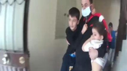 Apartmanda korkutan yangın: 9 kişinin tahliye anları kamerada