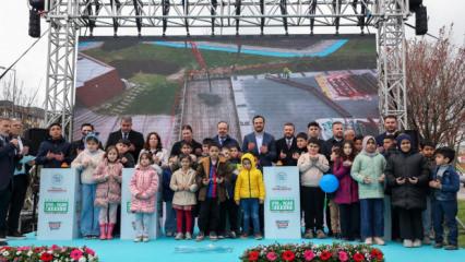 Arnavutk&ouml;y'de 3 yeni eser hizmete a&ccedil;ıldı, yaşam merkezinin temeli atıldı