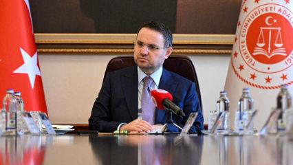 Bakan G&uuml;rlek: Yargının hızlandırılması i&ccedil;in gerekli adımları atacağız