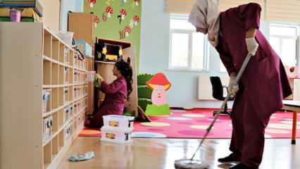 'Başı a&ccedil;ık' personel arayan firma geri adım attı: 'M&uuml;şteri b&ouml;yle istiyor'