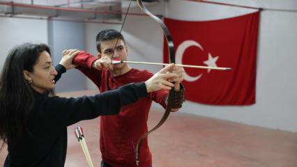 Ok&ccedil;uluk kursunu bitiren gence tarihi dizide rol verildi 