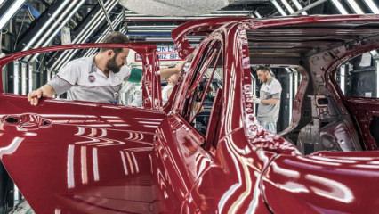 Bursa'da &uuml;retilen her iki otomobilden biri ihra&ccedil; edildi