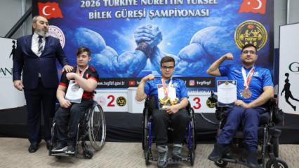 Bağcılarlı demir bileklerden b&uuml;y&uuml;k başarı: 14 madalya kazandılar