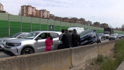 Kartal&rsquo;da 6 aracın karıştığı zincirleme kaza