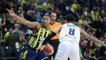 Potada dev ma&ccedil;! Anadolu Efes evinde Fenerbah&ccedil;e Beko'ya karşı