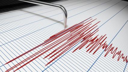 Son dakika: Marmara Denizi'nde deprem meydana geldi
