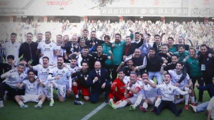 S&uuml;per Lig efsanesi amat&ouml;re d&uuml;şmekten son ma&ccedil;ta kurtuldu