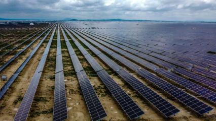 T&uuml;rkiye'den ABD'ye 750 milyon dolarlık g&uuml;neş paneli ihracatı