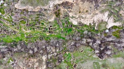 Y&uuml;zlerce kilometre uzaktaki 'Eski Mardin': 1993'ten beri kendi haline terk edildi