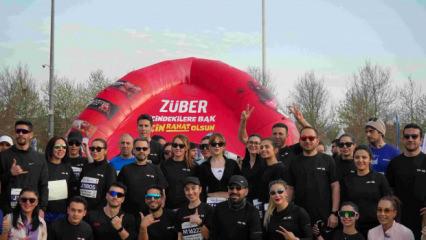 Z&uuml;ber, İstanbul Yarı Maratonu&rsquo;nda 6&rsquo;ncı yılında hem koştu hem eğitime destek oldu