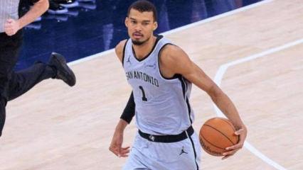 22 yaşındaki Wembanyama, NBA'de tarihe ge&ccedil;ti