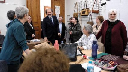 AK Parti İstanbul Milletvekilleri, cuma g&uuml;nleri sahaya inerek vatandaşlarla buluşuyor