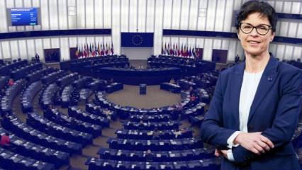 Avrupa Parlamentosu'nda T&uuml;rkiye'ye &ouml;vg&uuml; dolu s&ouml;zler: &Ccedil;ok b&uuml;y&uuml;k ve g&uuml;&ccedil;l&uuml;ler