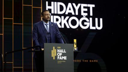 Berlin&rsquo;de tarihi gece: Hidayet T&uuml;rkoğlu, FIBA Hall of Fame 2026 &ouml;d&uuml;l&uuml;n&uuml; aldı