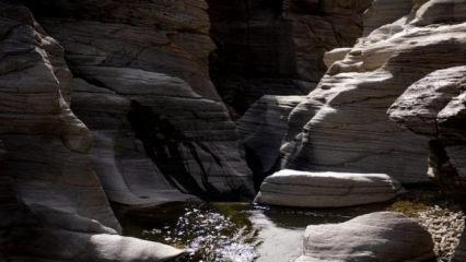 Doğanın sabırla şekillendirdiği Taşyaran Vadisi, turistlerin g&ouml;zdesi oldu