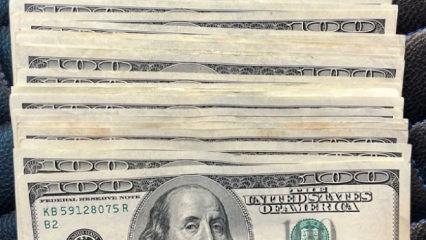 D&ouml;vizin 'eski' dediler 44 yerine 40 liradan bozmaya &ccedil;alıştılar!