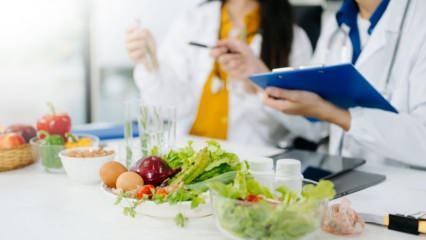 Hafızayı turbo moduna alıyor! Beyni gen&ccedil; tutan s&uuml;per besinler a&ccedil;ıklandı