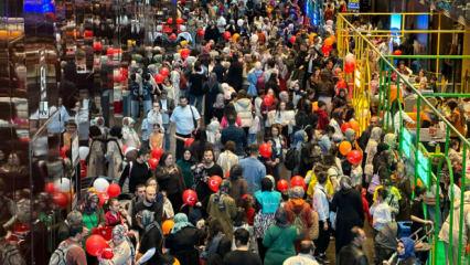 Konya'da '2'nci Kitap G&uuml;nleri' coşkusu: 'Okumadığın G&uuml;n Karanlıktasın!'