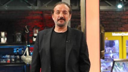 Mehmet Şef'in oğlu siyasete girdi! İşte rozetini taktığı parti...