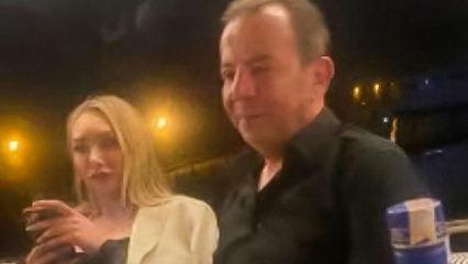 &Ouml;znur &Ccedil;ağalı sessizliğini bozdu: O fotoğraftaki sarışın kadın ben değilim