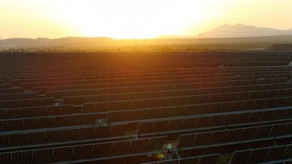 T&uuml;rkiye, 2025'te g&uuml;neşten elektrik &uuml;retimini en fazla artıran 7. &uuml;lke oldu