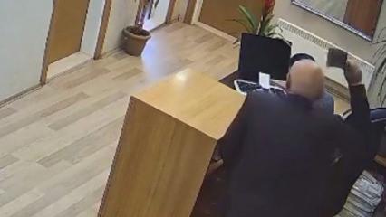 Ordu&rsquo;da belediye başkanının sekreterine saltırlı saldırı anı kamerada