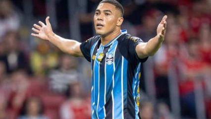 Eski Galatasaraylı Carlos Vinicius, 6 dakikada 3 penaltı ka&ccedil;ırdı