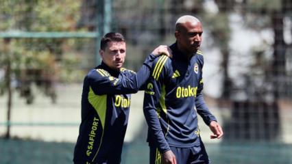 Fenerbah&ccedil;e Domenico Tedesco'suz ilk antrenmanına &ccedil;ıktı!