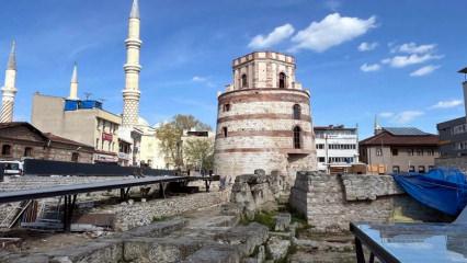 Galata Kulesi&rsquo;nden eski! Edirne&rsquo;deki Makedon Kulesi restorasyonunda sona gelindi