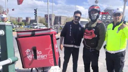 Nefes borusuna cisim ka&ccedil;an moto kurye, polislerin &lsquo;heimlich&rsquo; manevrası ile hayata tutundu